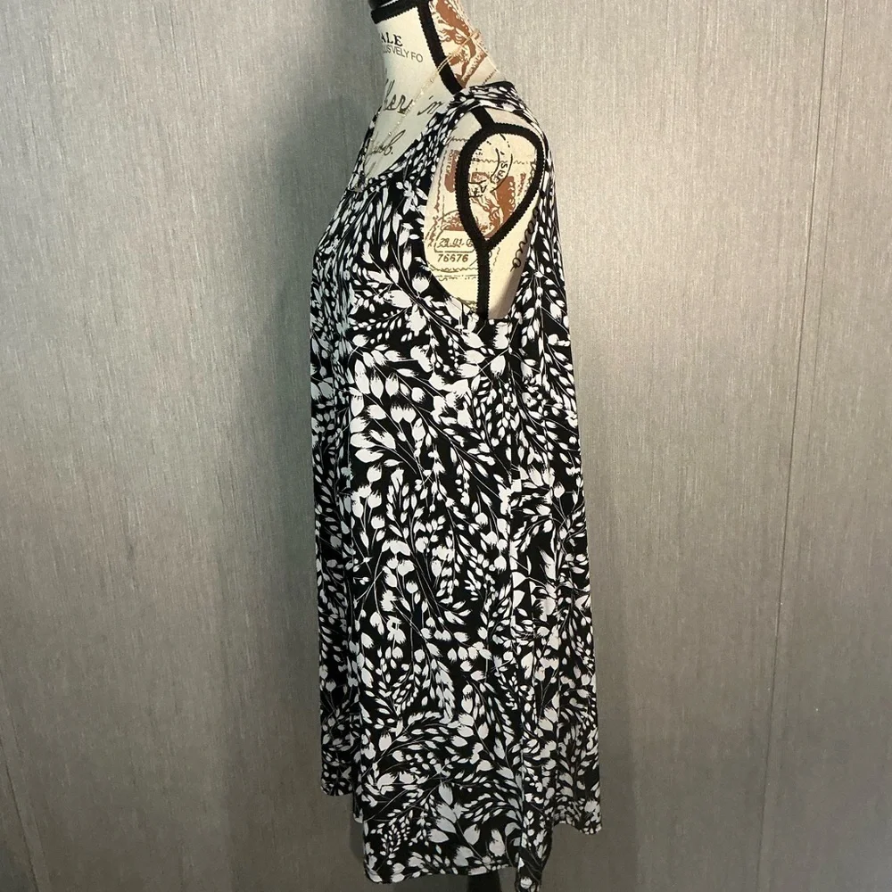 Karen Kane Monochrome Patterned Midi Dress Size Large - Picture 11 of 12